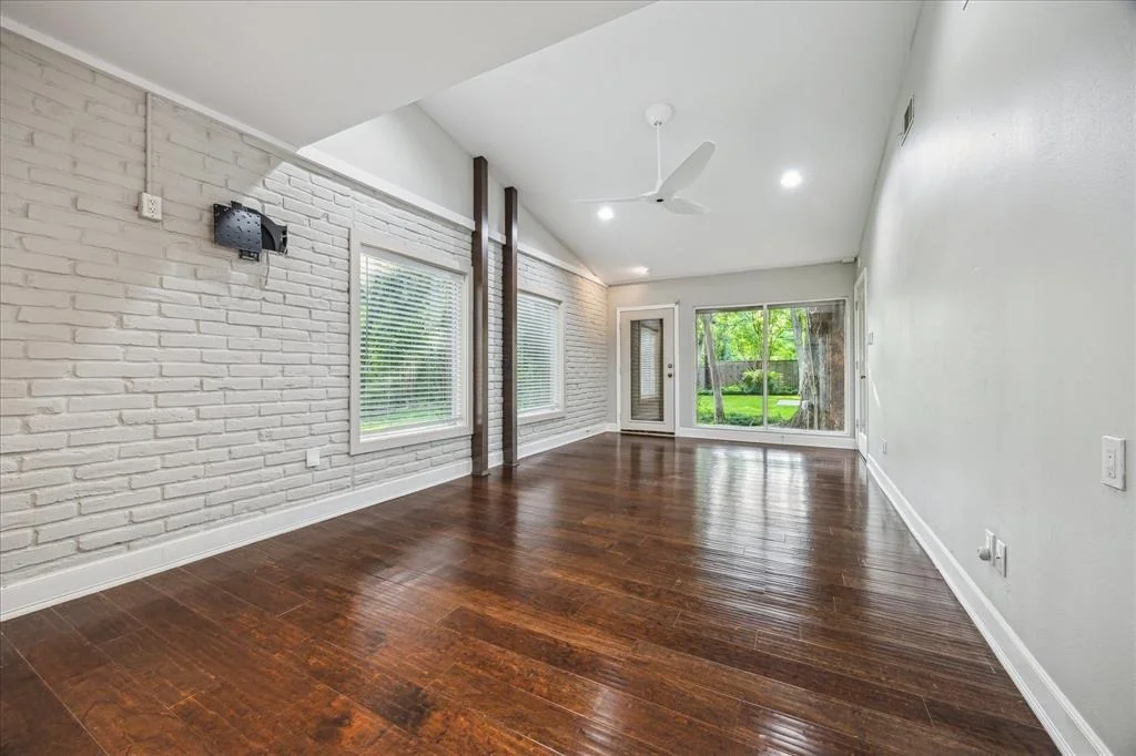 Photo of 323 Electra Drive