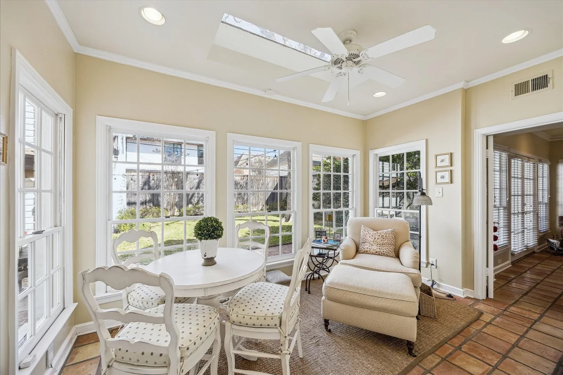 Photo of 2160 Dryden Road