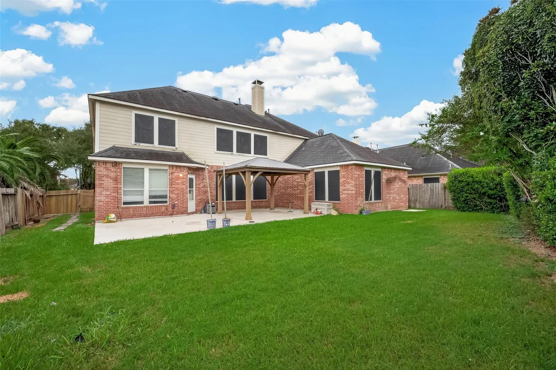 Photo of 331 Silver Creek Circle
