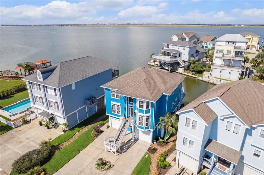 Photo of 422 Sunset Circle