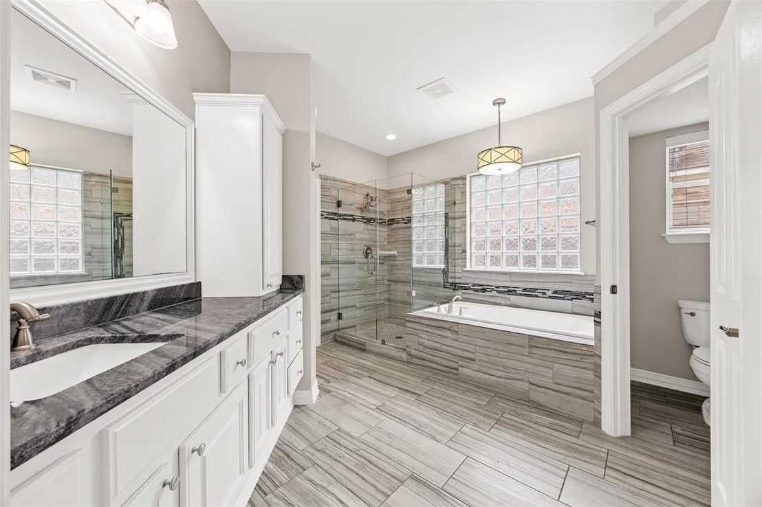 Photo of 6 Villa Canyon Place