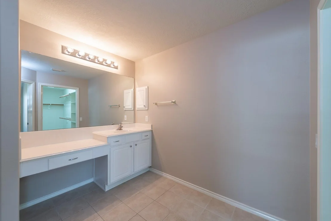 Photo of 5338 Garnetfield Lane