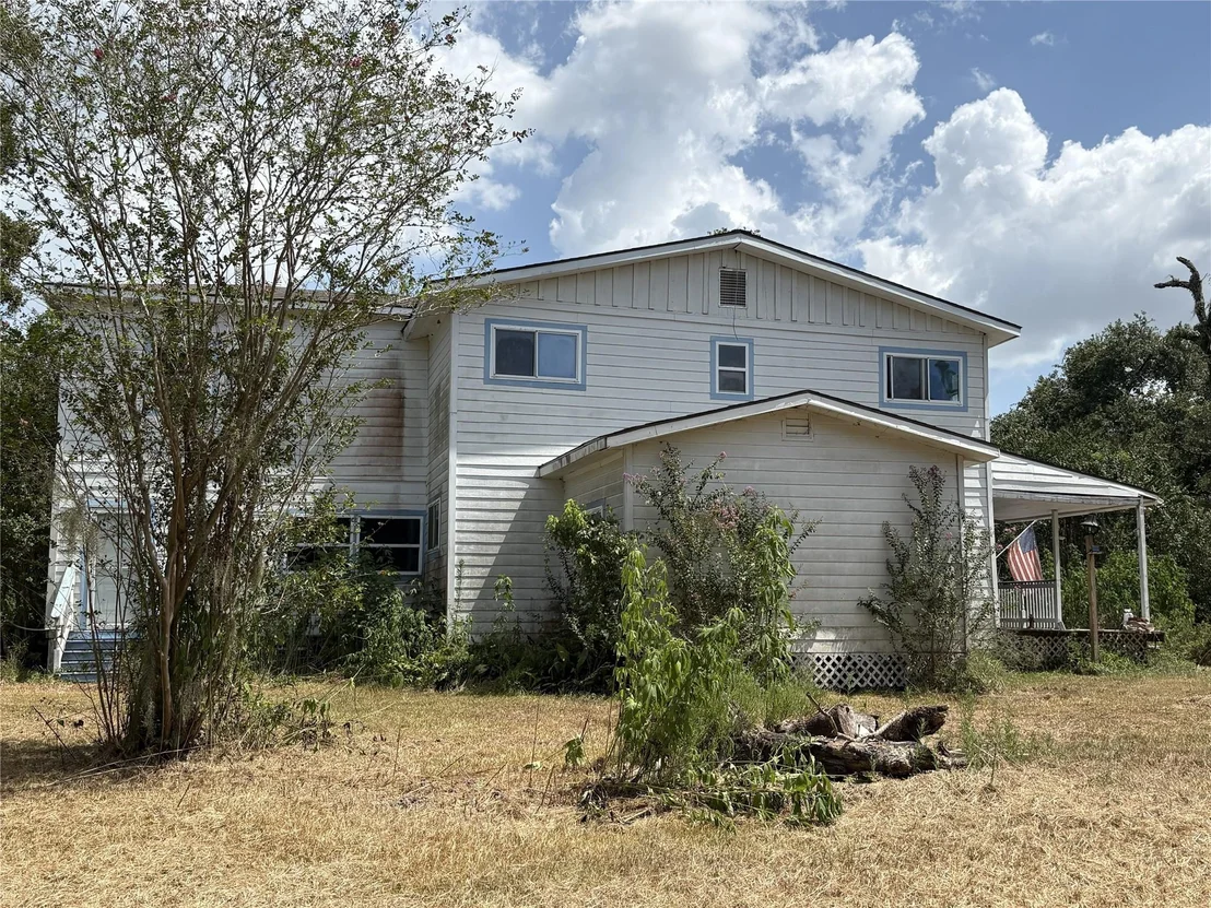 Photo of 2529 Commerce Street