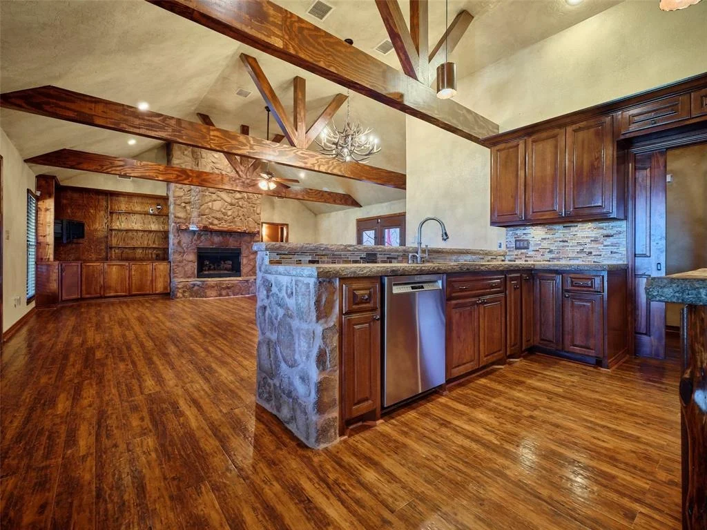 Photo of 5140 Baker Road