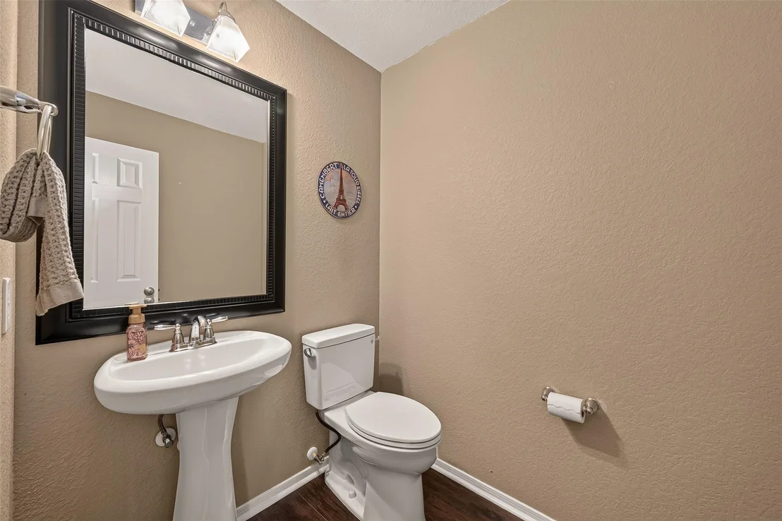 Photo of 3301 Sequoia Lake Trail