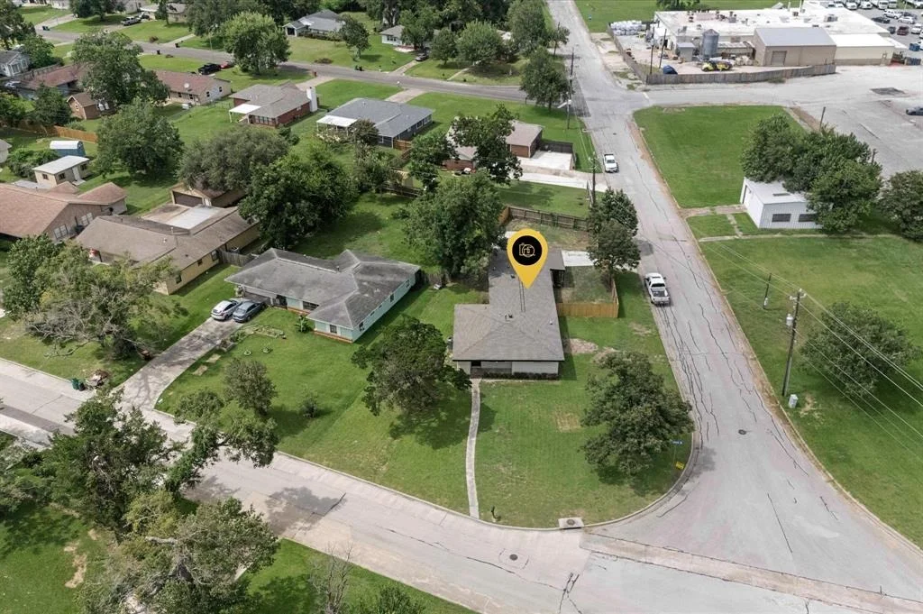 Photo of 200 Burnett Drive