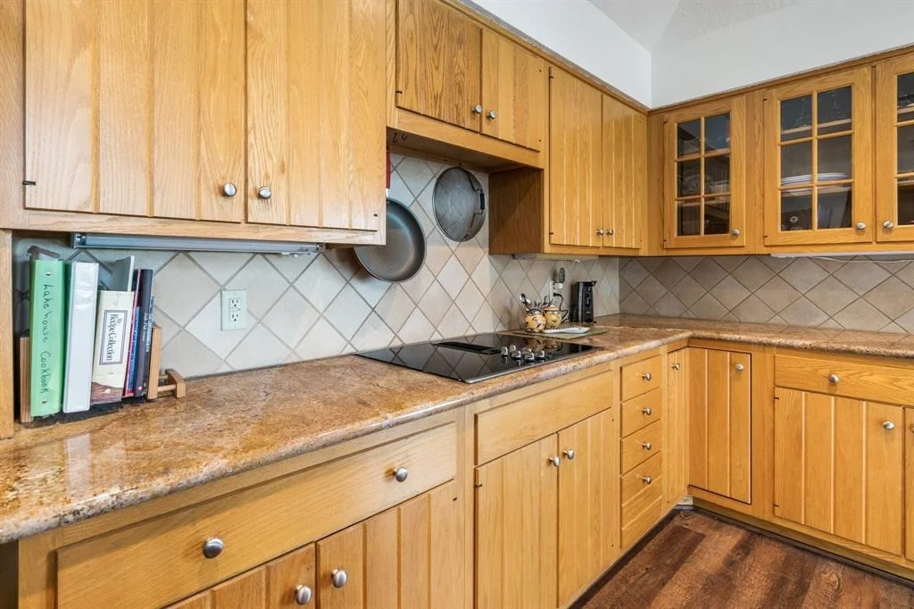 Photo of 1022 Lake View Drive