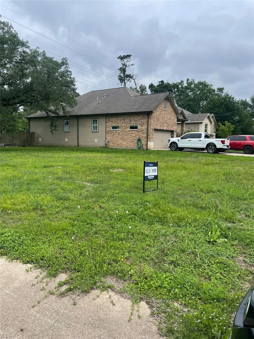 Photo of 2815 Timber Drive