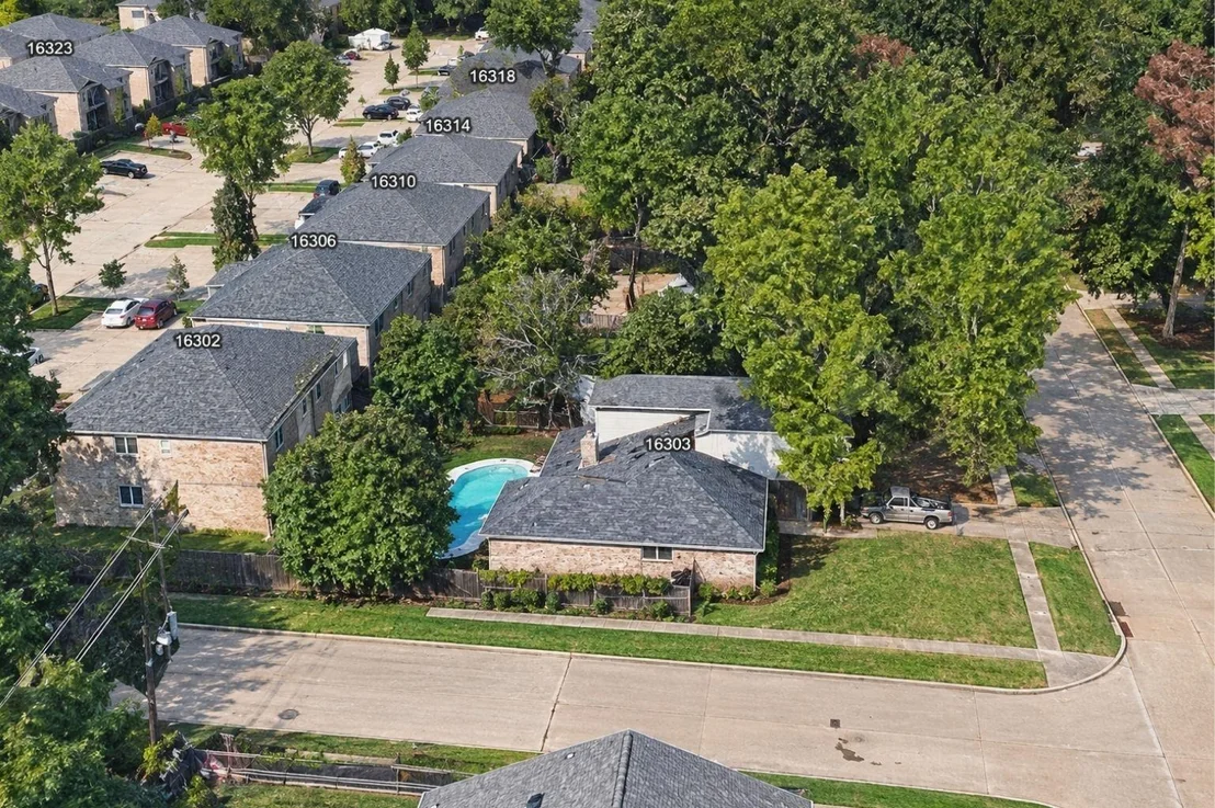 Photo of 16303 Timber Valley Drive