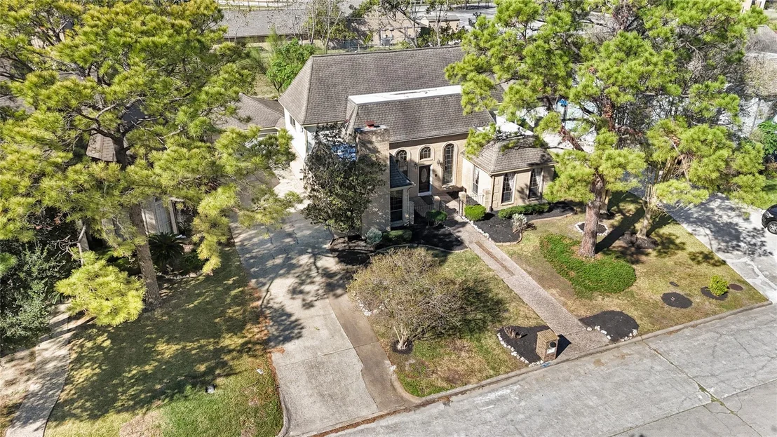 Photo of 7331 Athlone Drive