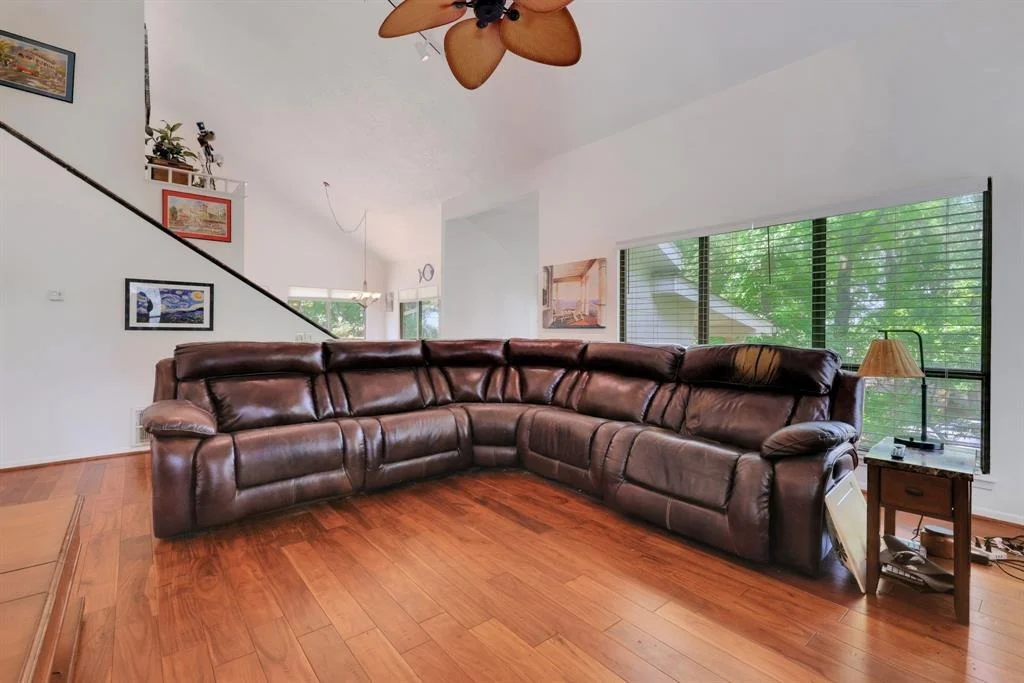 Photo of 81 Edgewater Lane