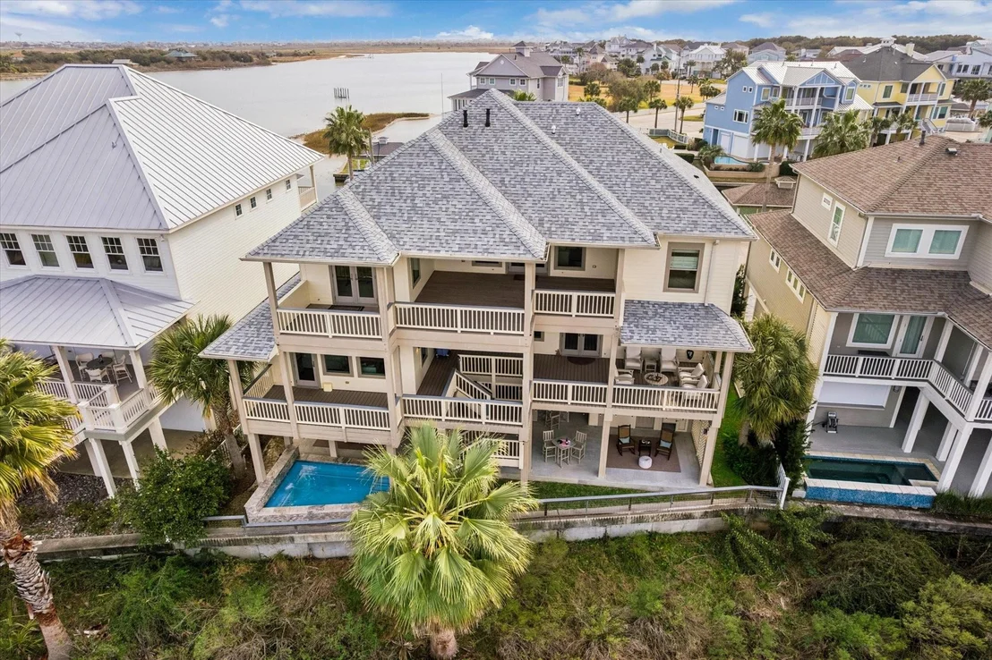 Photo of 3126 Lafittes Point