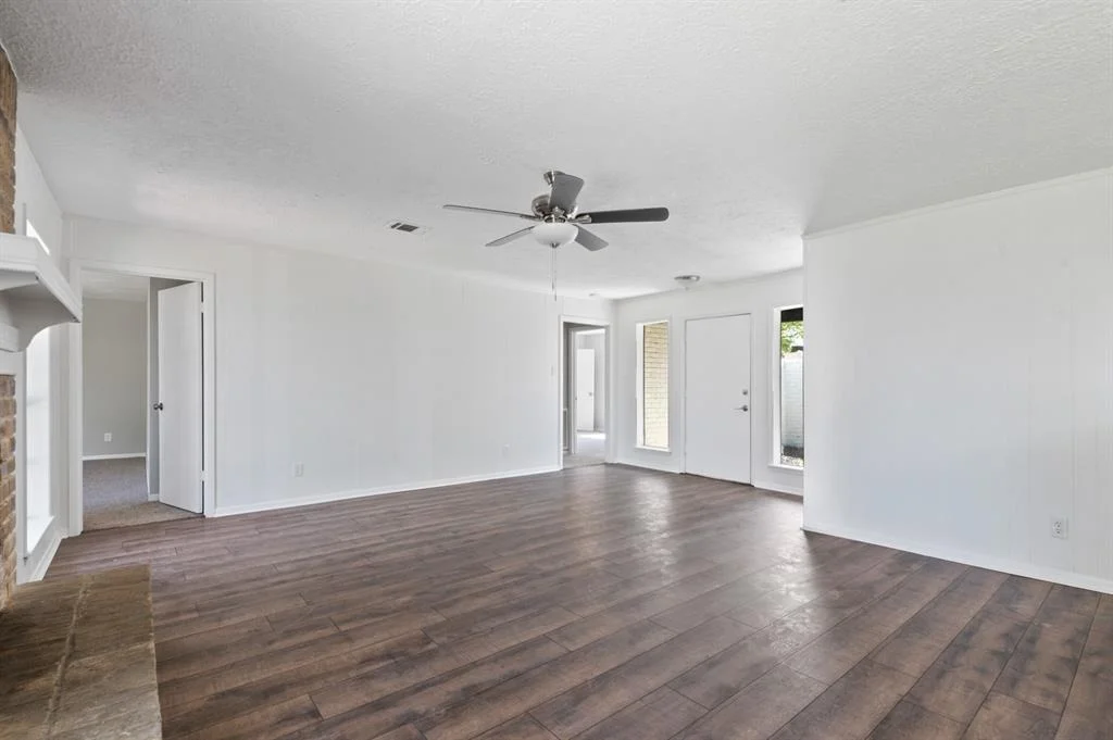 Photo of 23838 English Oak Drive