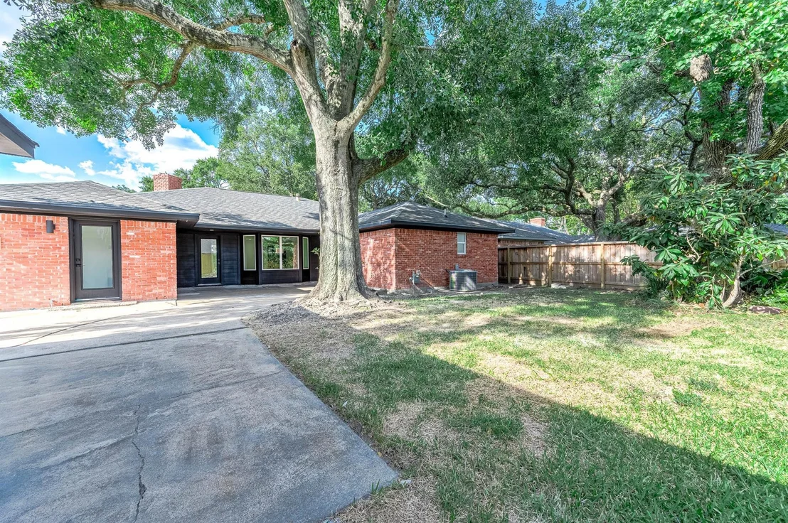 Photo of 5507 Valkeith Drive