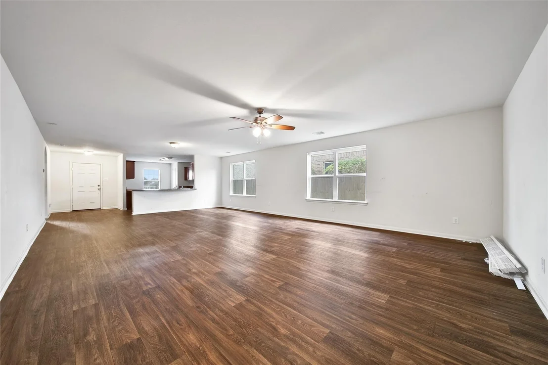 Photo of 2524 Watersail Drive