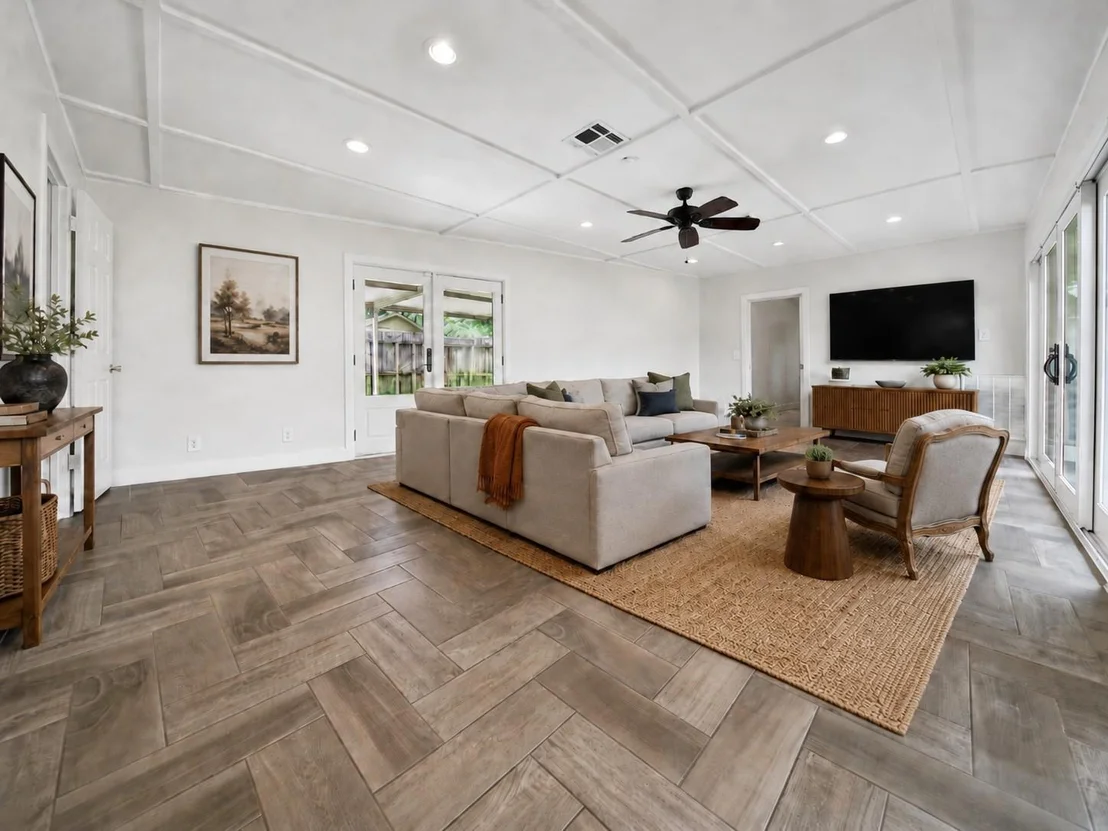 Photo of 1034 Thornton Road