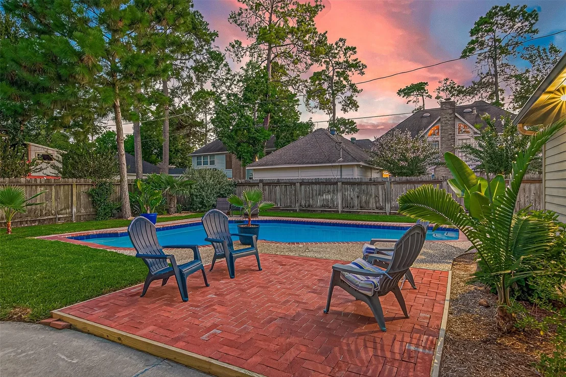 Photo of 17811 Woodlode Lane