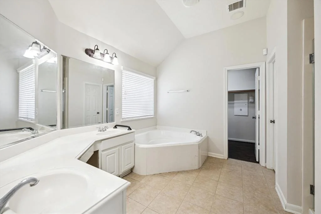 Photo of 25215 Sundown Canyon Lane