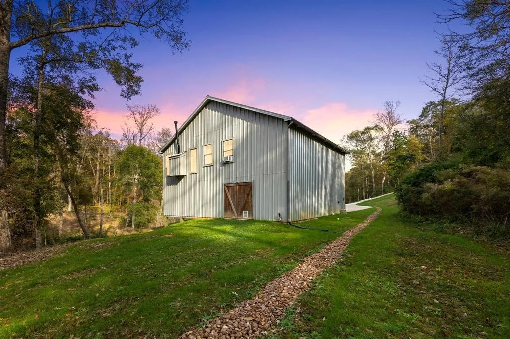 Photo of 451 Spring Ridge Road