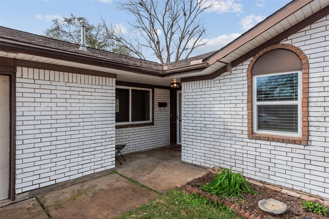 Photo of 2317 Nassau Drive