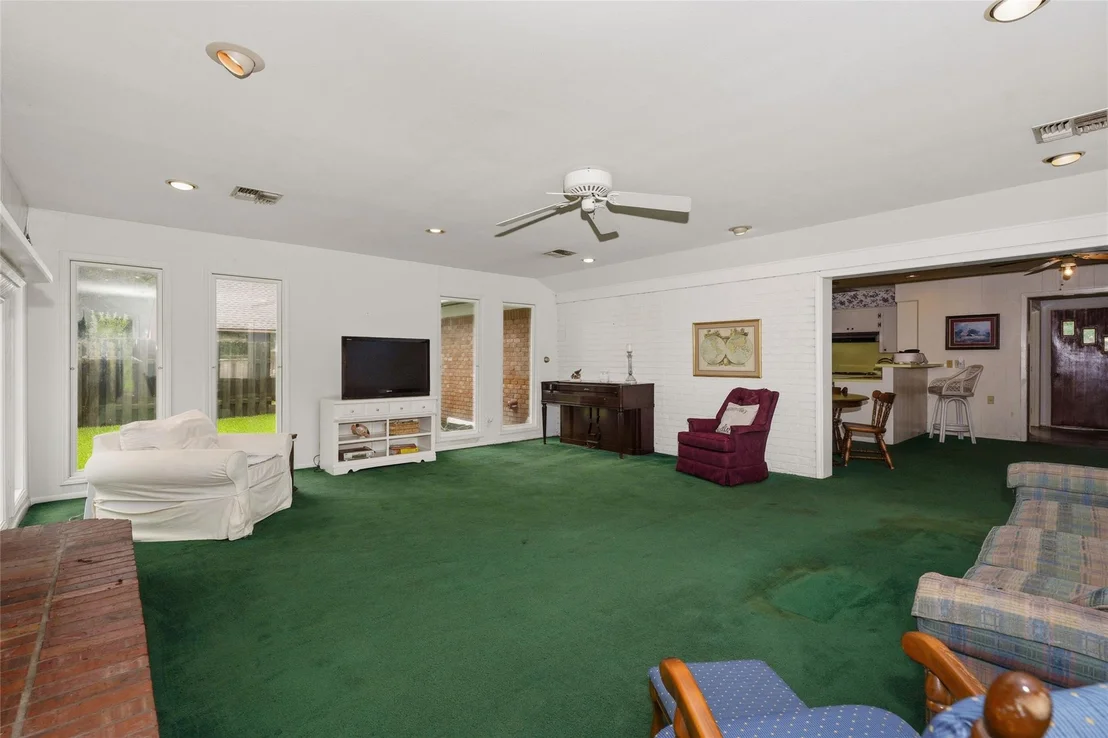 Photo of 2905 Borden Circle