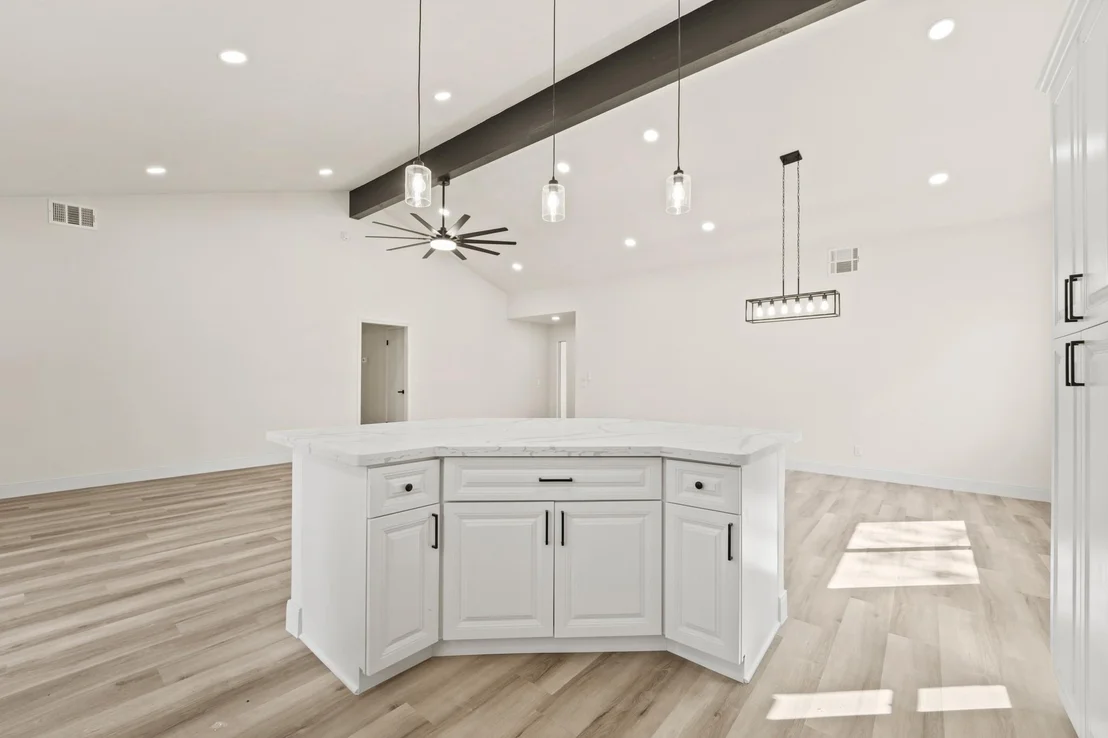 Photo of 13102 Maxim Drive