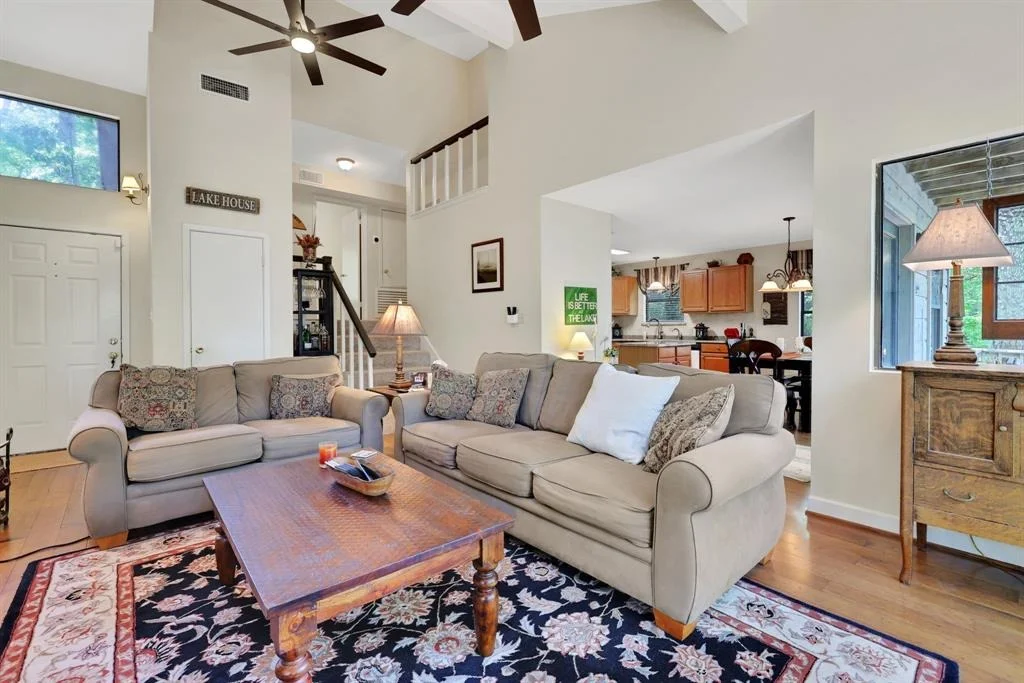 Photo of 1103 Lakeview Estates Drive