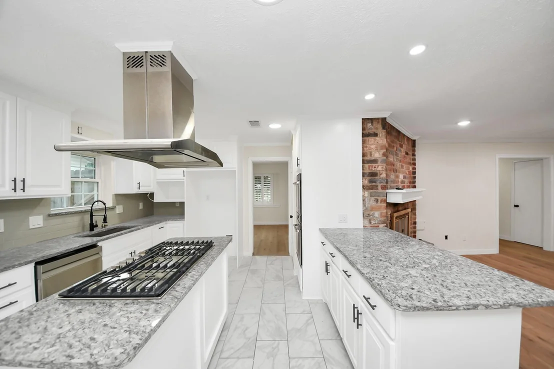 Photo of 25511 Many Oak Drive