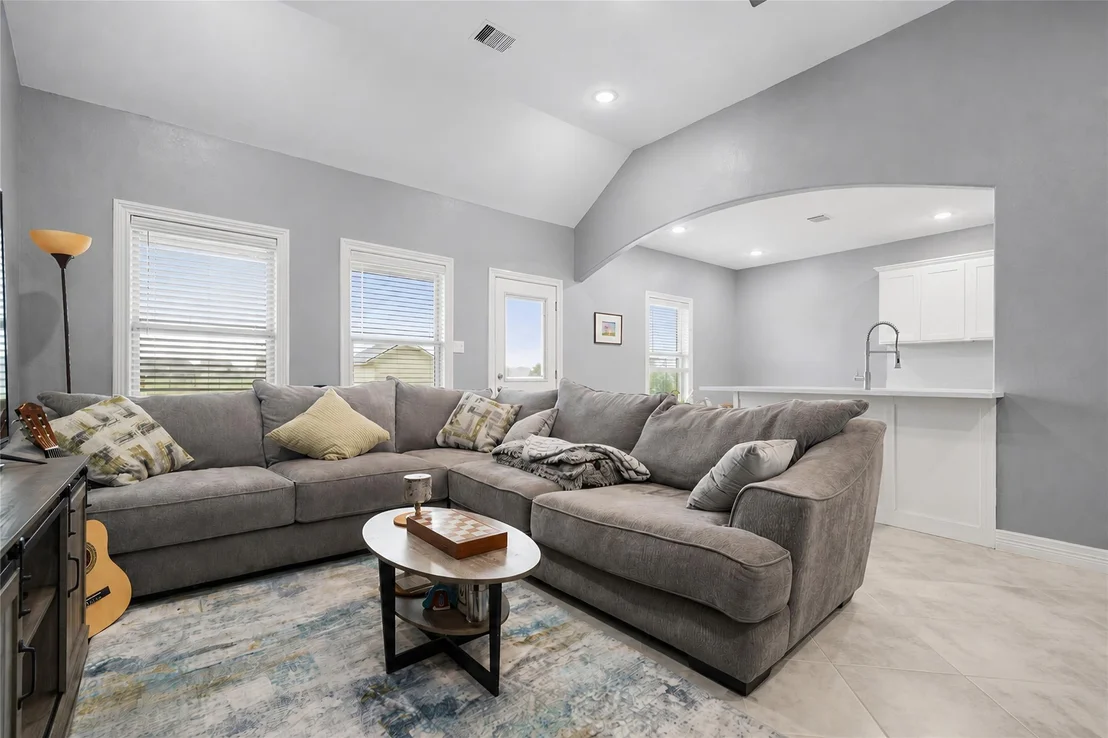 Photo of 1131 Appaloosa Circle