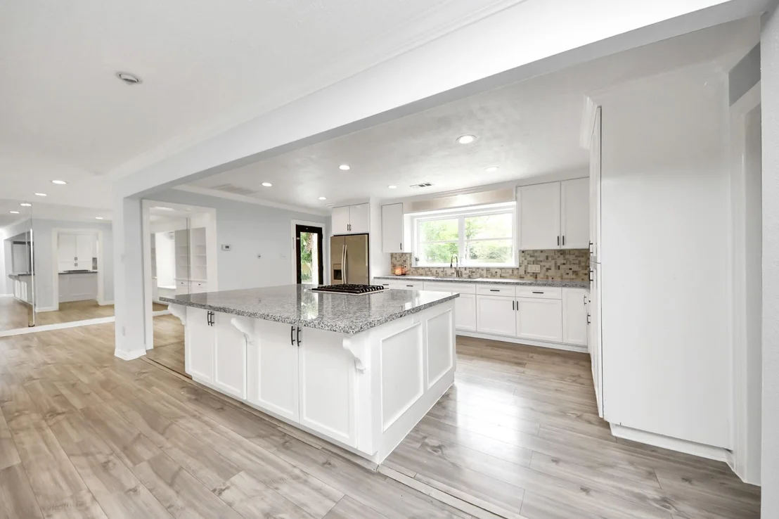 Photo of 7439 Santa Fe Drive