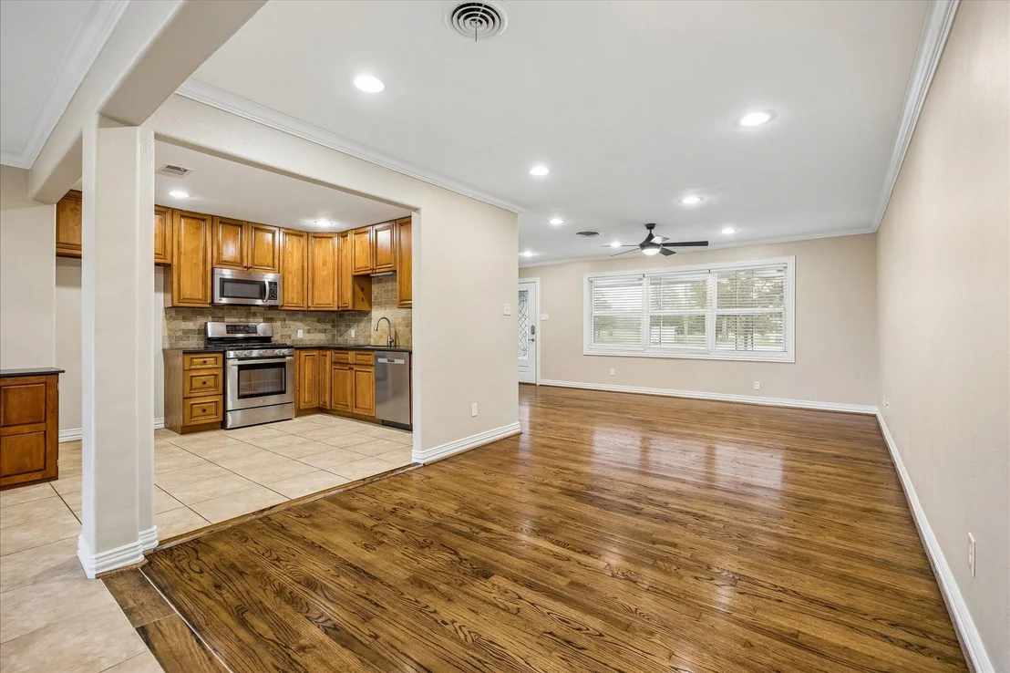 Photo of 4402 Libbey Lane