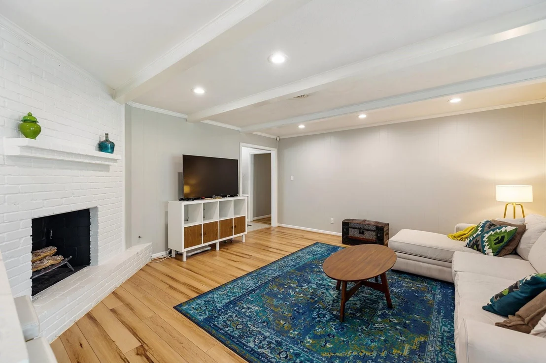 Photo of 4411 Deer Lodge Drive