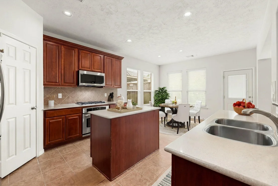 Photo of 5119 Silver Oak Drive