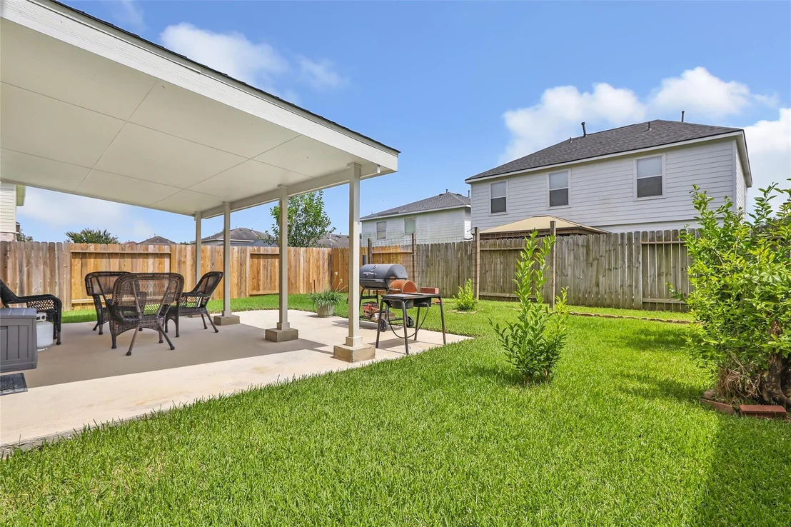 Photo of 12122 Landsdown Ridge Way