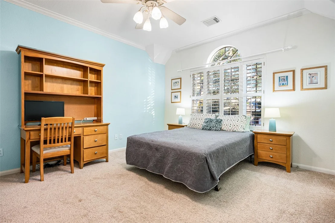 Photo of 22806 Two Rivers Lane