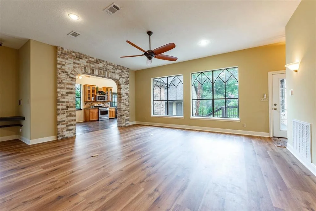 Photo of 2209 Oak Drive