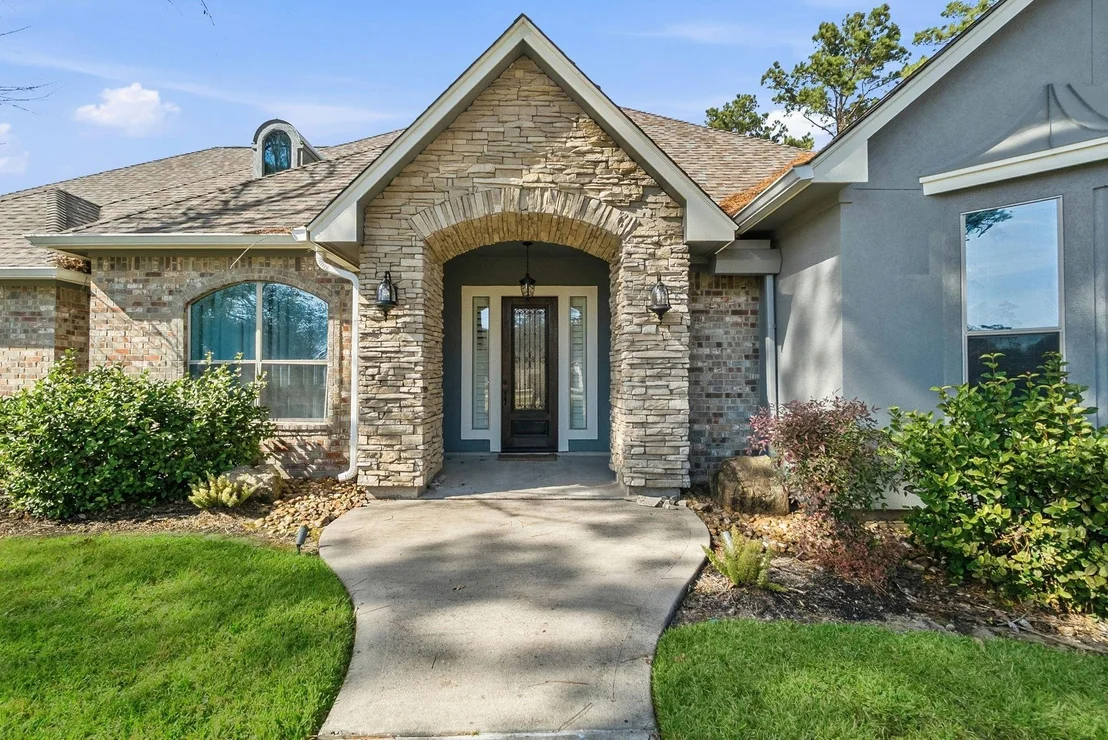 Photo of 27303 Siandra Creek Lane