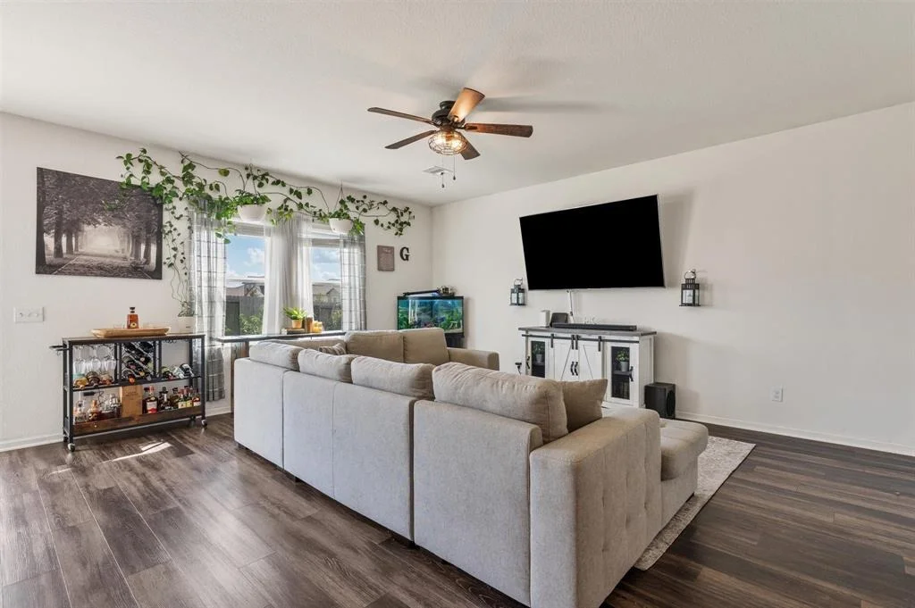Photo of 2056 Spindletree Lane