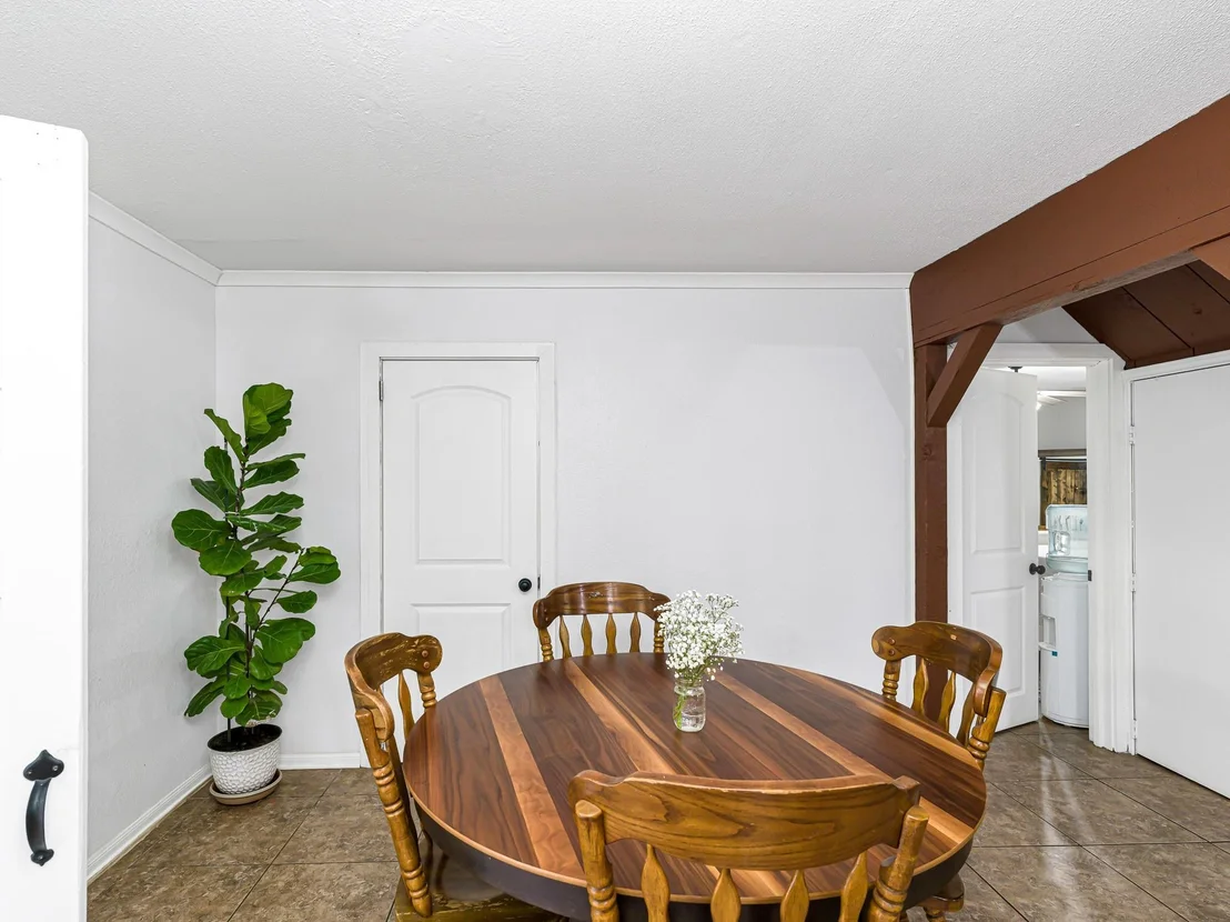Photo of 1512 County Road 3709