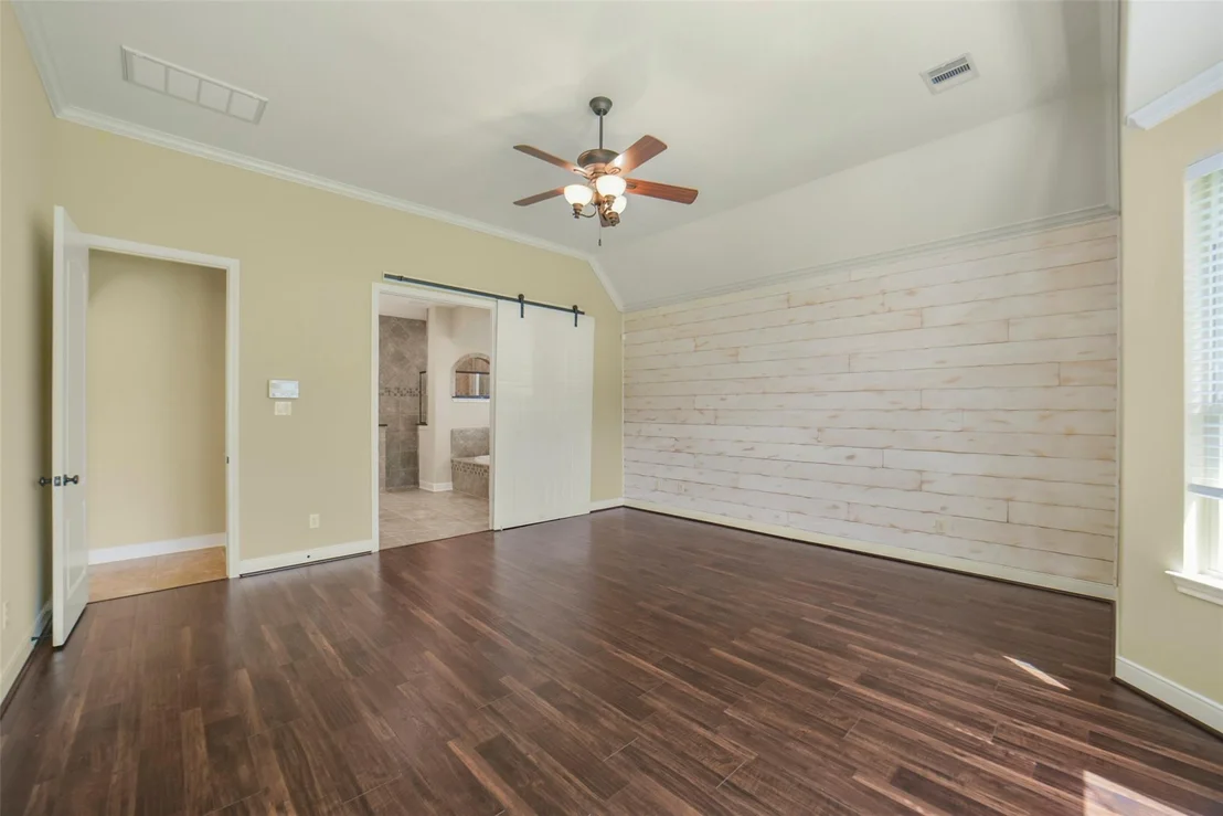 Photo of 2307 Draycutt Drive