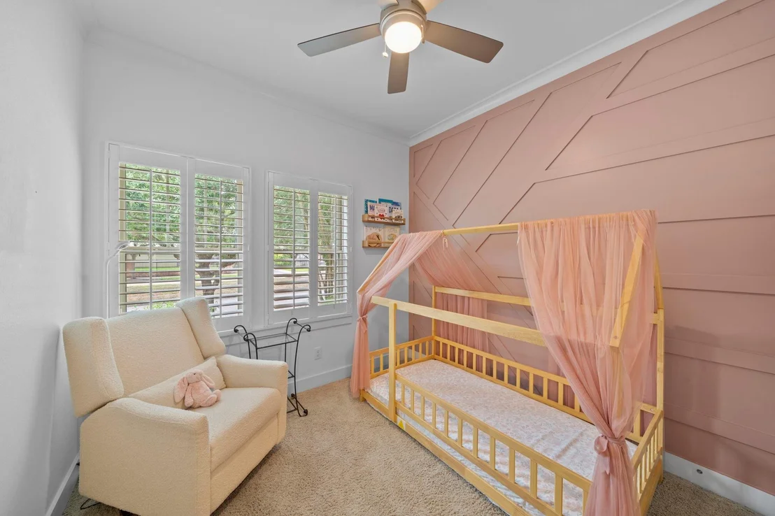 Photo of 17031 Seminole Ridge Drive