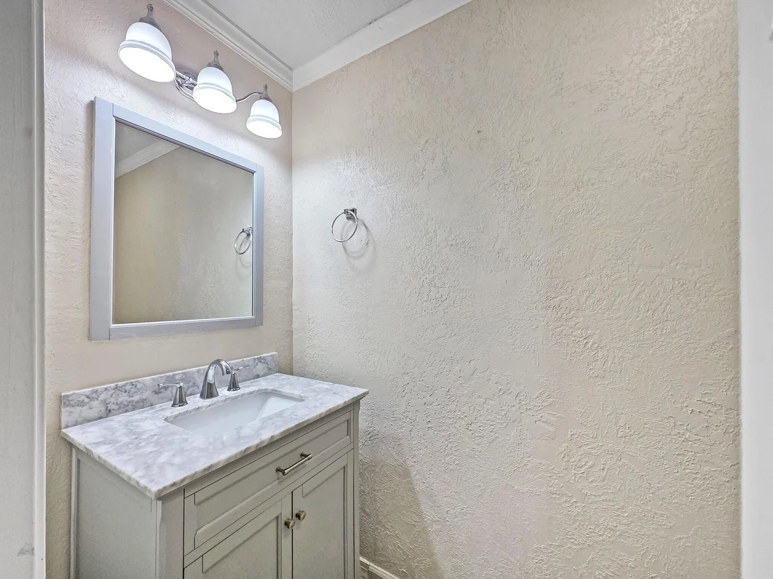 Photo of 13375 Craig Lane
