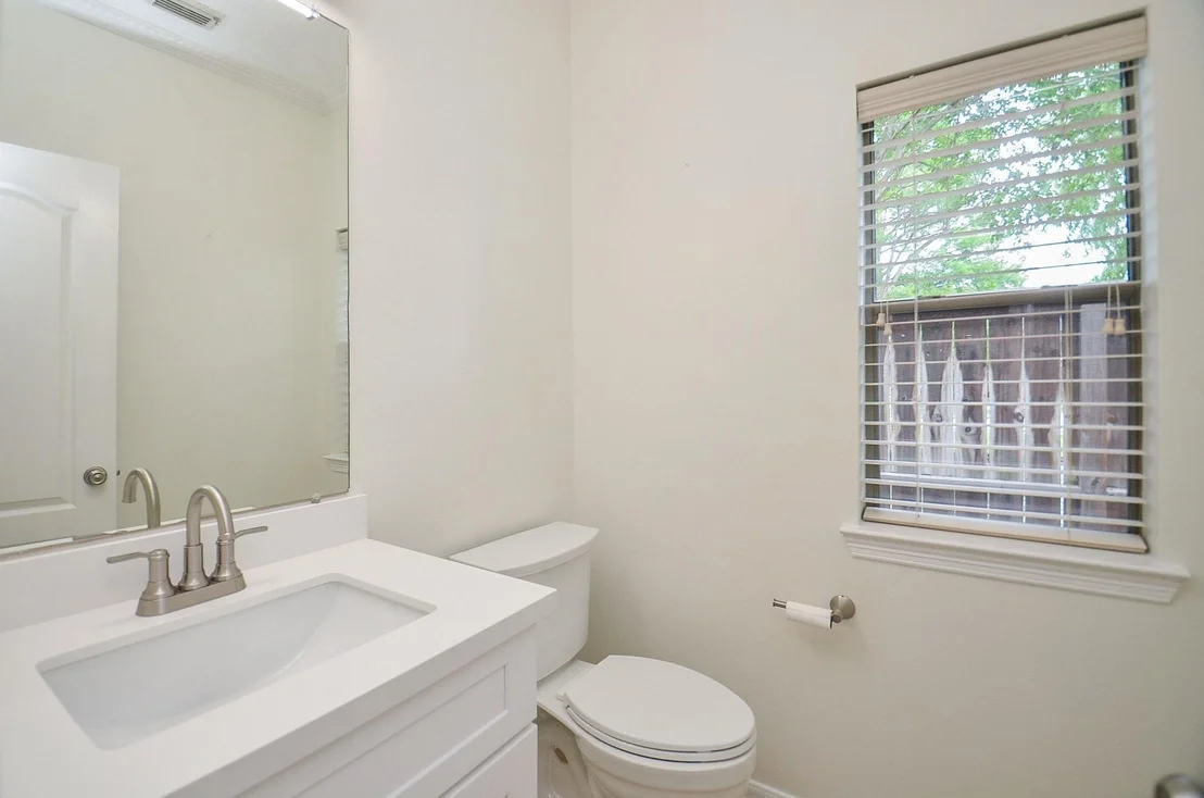 Photo of 2735 Driftwood Drive
