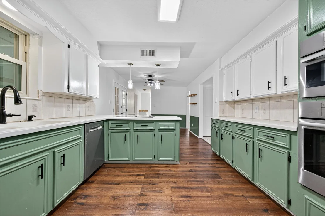 Photo of 202 Laura Lane
