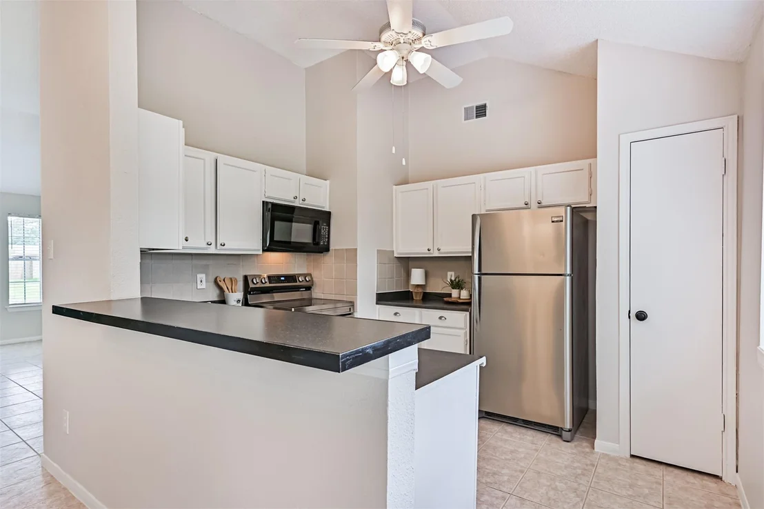 Photo of 3107 Deer Trail Drive