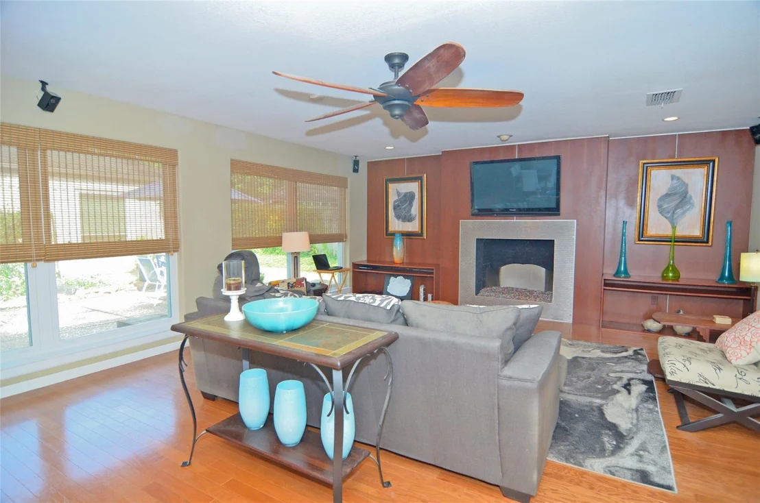 Photo of 4247 Crownwood Drive