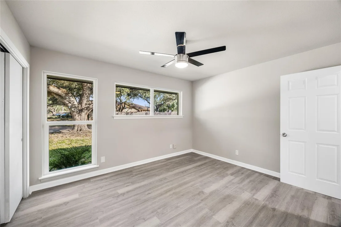 Photo of 11106 Huggins Drive