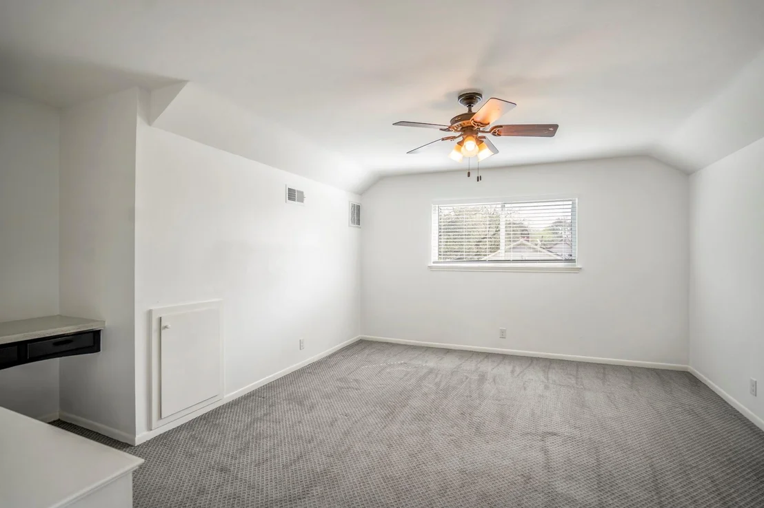 Photo of 8207 Langdon Lane