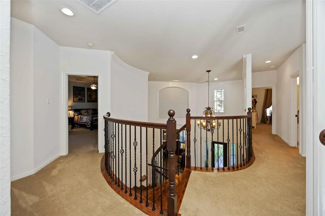 Photo of 27 Highclere Park Drive