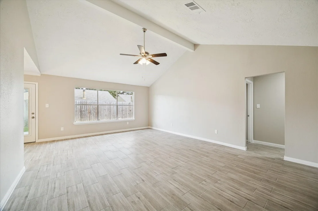 Photo of 1362 Leadenhall Circle